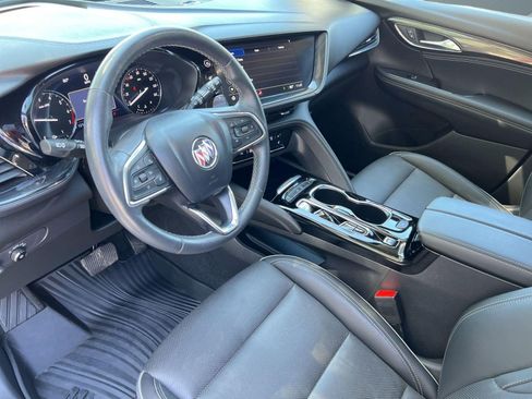 Used 2023 Buick Envision Essence image 4