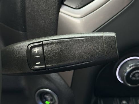 Used 2023 Chevrolet Silverado 1500 Custom RWD image 23