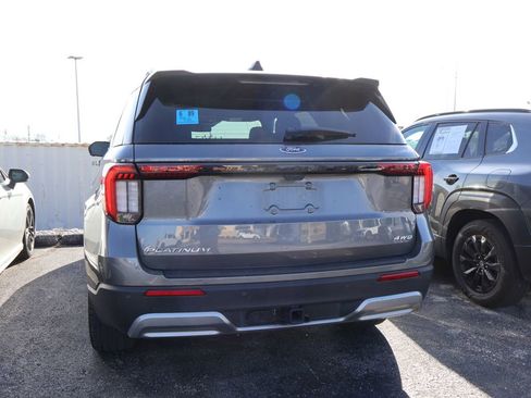 Used 2025 Ford Explorer Platinum w/ LUX Leather Package image 6