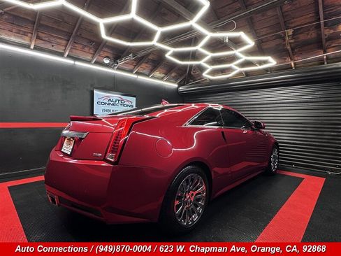 Used 2011 Cadillac CTS Performance w/ Luxury Level One Package RWD image 3
