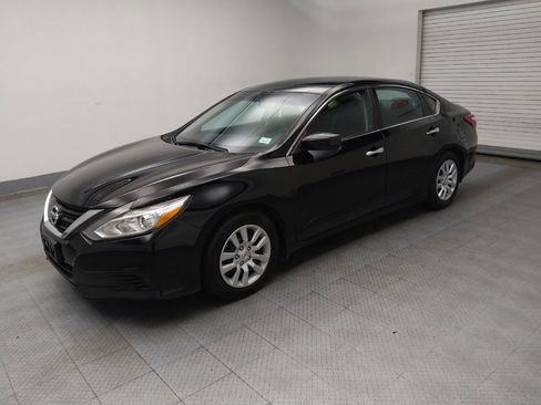 Used 2017 Nissan Altima 2.5 S w/ Power Driver Seat Package image 2