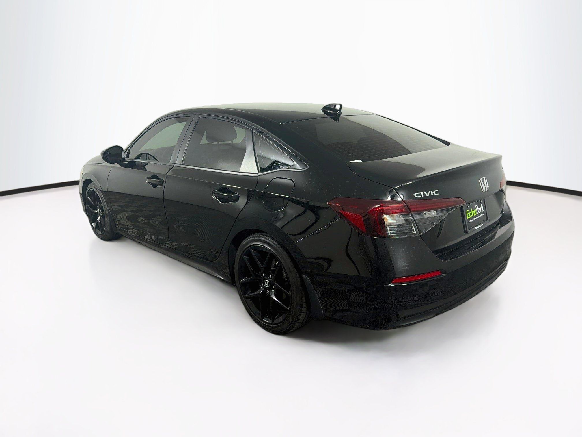 Used 2025 Honda Civic Sport image 5