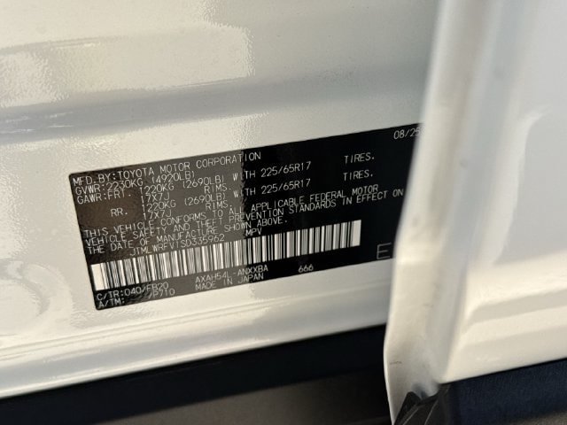Used 2025 Toyota RAV4 LE AWD/4WD image 34