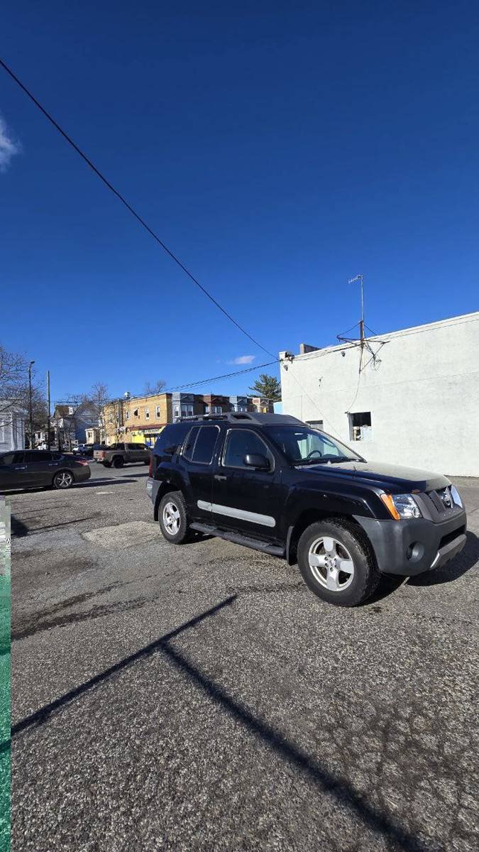 Used 2005 Nissan Xterra SE AWD/4WD image 5