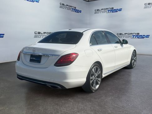 Used 2019 Mercedes-Benz C 300 Sedan w/ Premium Package image 5