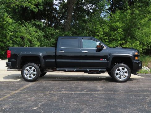 Certified 2019 Chevrolet Silverado 2500 LTZ w/ Custom Sport Edition AWD/4WD image 2