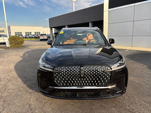 New 2026 Lincoln Aviator Black Label image 2