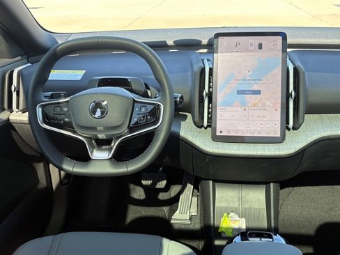 New 2026 Volvo EX30 Cross Country Ultra w/ Protection Package Premier image 11