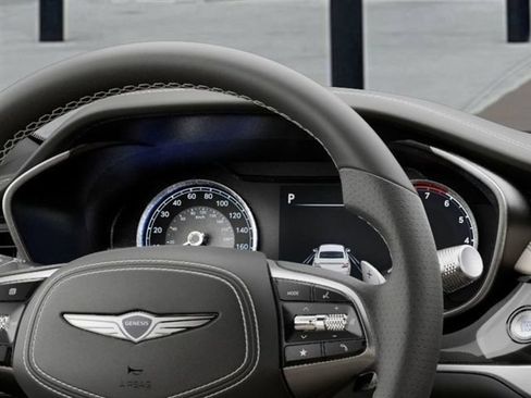 Used 2026 Genesis G70 2.5T Prestige RWD image 13