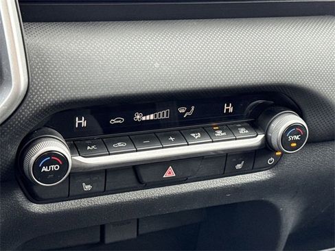 Used 2025 MAZDA CX-50 AWD 2.5 S w/ Preferred Package image 19