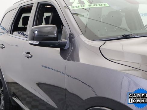 Used 2021 Dodge Durango GT image 3