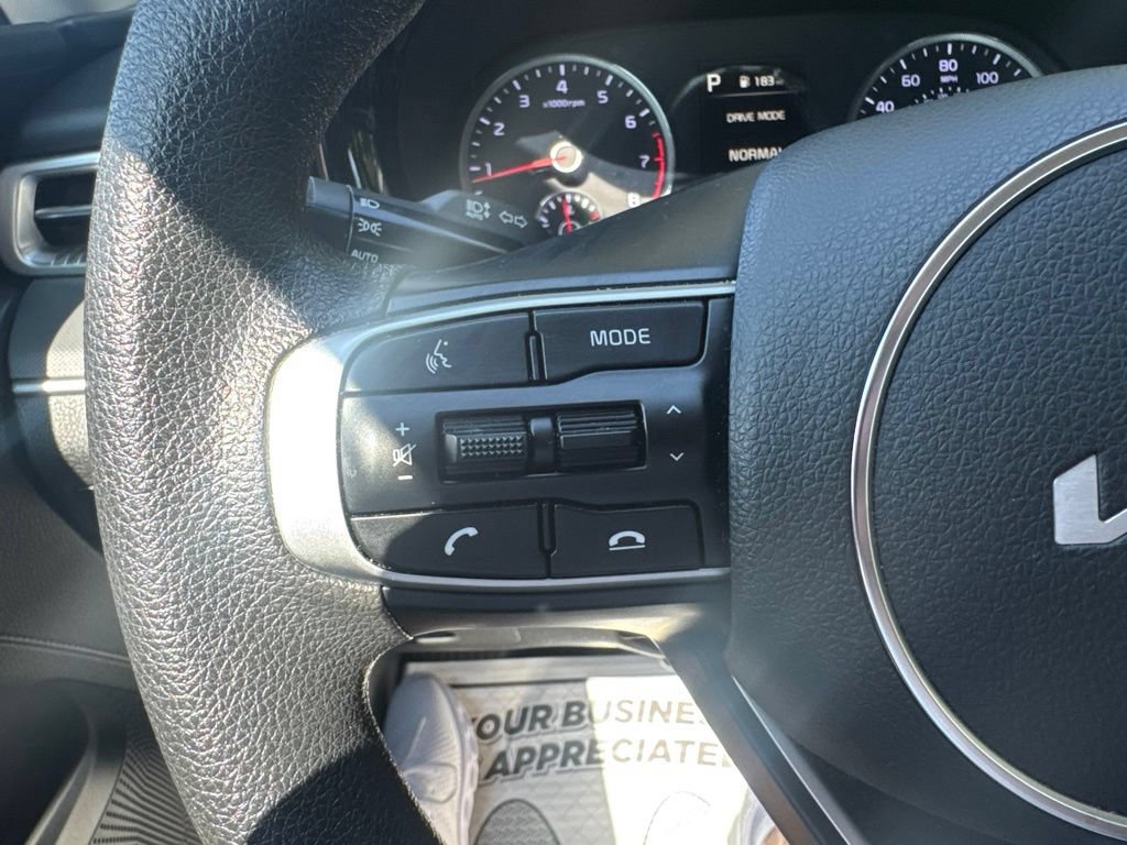 Used 2023 Kia K5 LXS FWD image 18