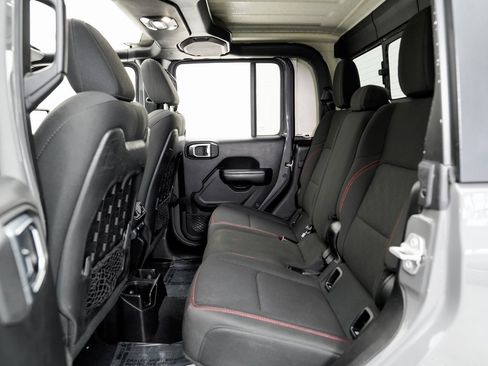 Used 2020 Jeep Gladiator Rubicon image 24