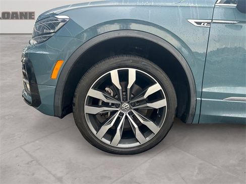 Used 2021 Volkswagen Tiguan SEL Premium R-Line image 14