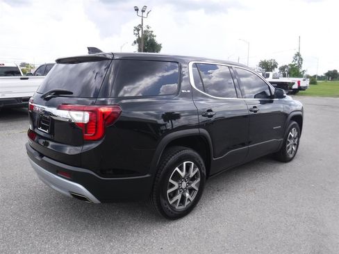 Used 2022 GMC Acadia SLE FWD image 2