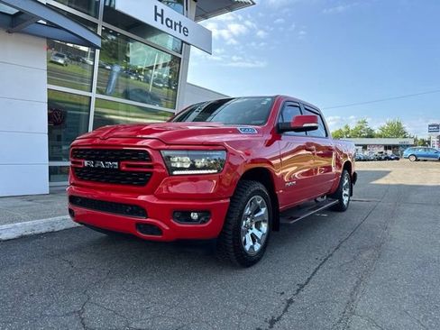 Used 2022 RAM 1500 Big Horn AWD/4WD image 2