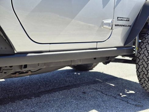 Used 2017 Jeep Wrangler Sport w/ Quick Order Package 23S image 18