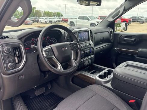 Used 2021 Chevrolet Silverado 1500 RST w/ Rally Edition AWD/4WD image 13