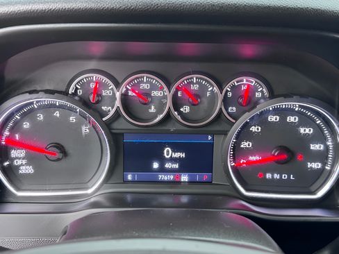 Used 2020 Chevrolet Silverado 1500 LT Trail Boss AWD/4WD image 8