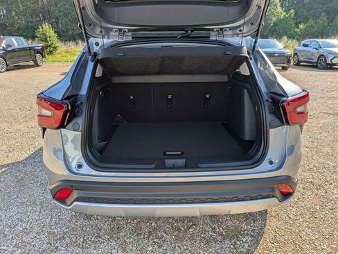 New 2026 Chevrolet Trax LT w/ Driver Confidence Package FWD image 26