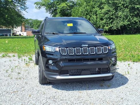 New 2026 Jeep Compass Limited AWD/4WD image 6