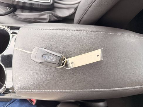 Used 2014 Ford Fusion Energi SE w/ Driver Assist Package FWD image 32
