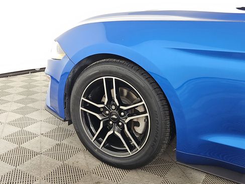 Used 2019 Ford Mustang Coupe w/ Equipment Group 101A RWD image 39