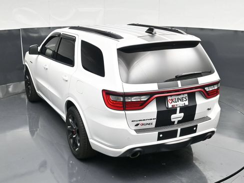 Used 2023 Dodge Durango R/T w/ Tow 'N Go Group AWD/4WD image 53