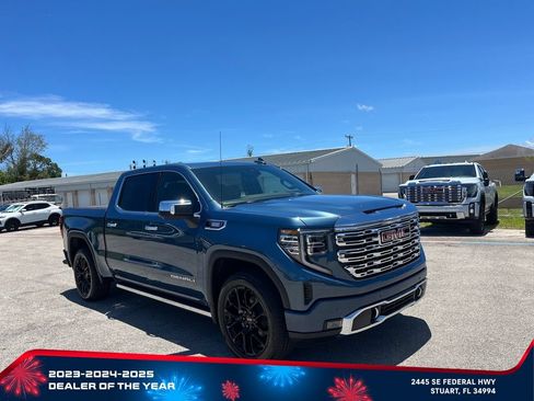 New 2026 GMC Sierra 1500 Denali w/ Technology Package AWD/4WD image 2