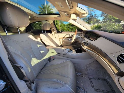 Used 2015 Mercedes-Benz S 550 Sedan image 14