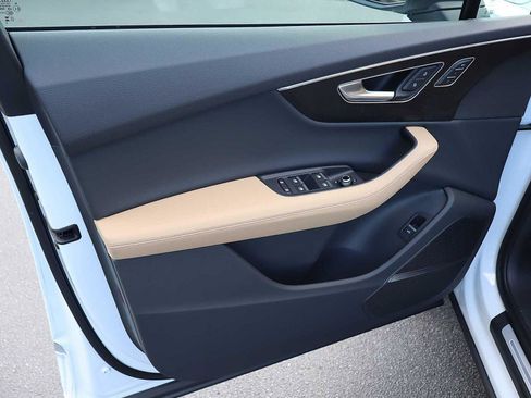 Used 2025 Audi Q7 3.0T Premium Plus w/ Premium Plus Package image 8