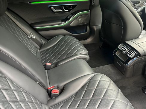 Used 2023 Mercedes-Benz S 580 4MATIC Sedan image 18