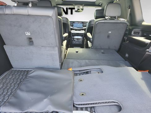 New 2026 Jeep Grand Wagoneer Limited AWD/4WD image 12