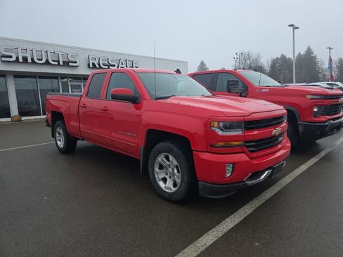 Used 2018 Chevrolet Silverado 1500 LT w/ All Star Edition image 3