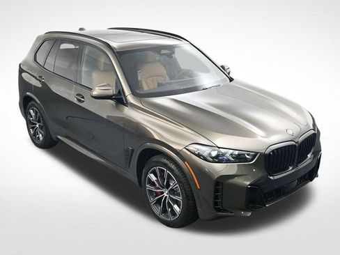 New 2026 BMW X5 xDrive50e w/ M Sport Package AWD/4WD image 22