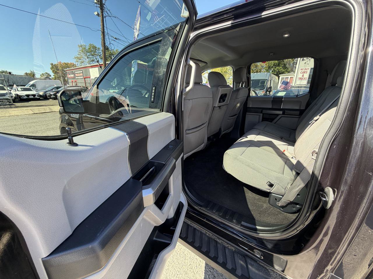 Used 2020 Ford F150 XLT w/ Trailer Tow Package AWD/4WD image 22