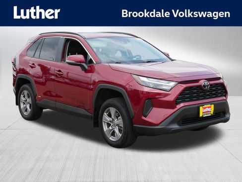 Used 2025 Toyota RAV4 XLE w/ Convenience Package AWD/4WD image 1