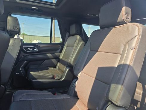 Used 2023 Chevrolet Tahoe High Country AWD/4WD image 13