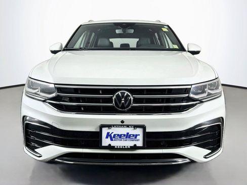 Used 2024 Volkswagen Tiguan SEL R-Line AWD/4WD image 9