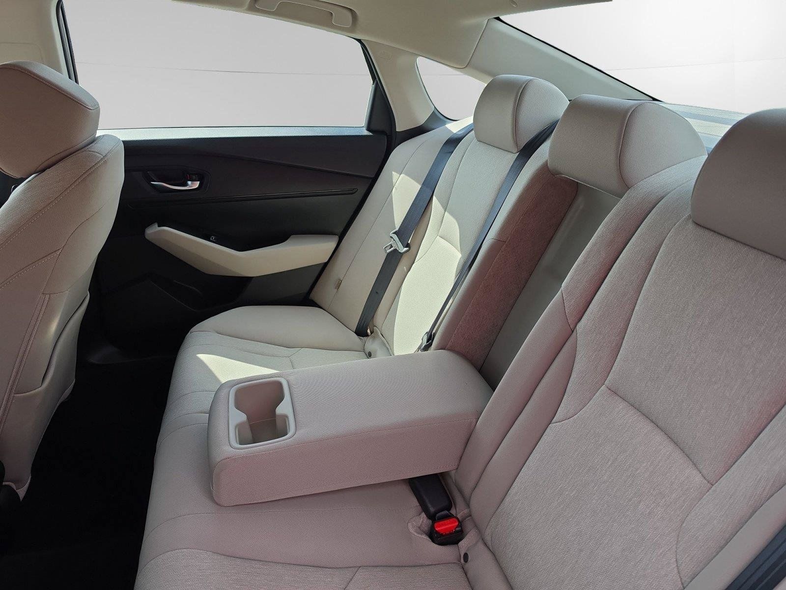 Used 2024 Honda Accord EX image 12