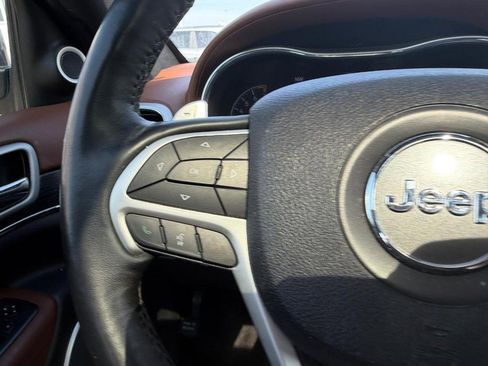 Used 2018 Jeep Grand Cherokee Summit w/ Platinum Series Group AWD/4WD image 11