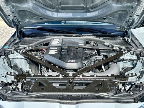 Used 2024 BMW M3 Competition image 9