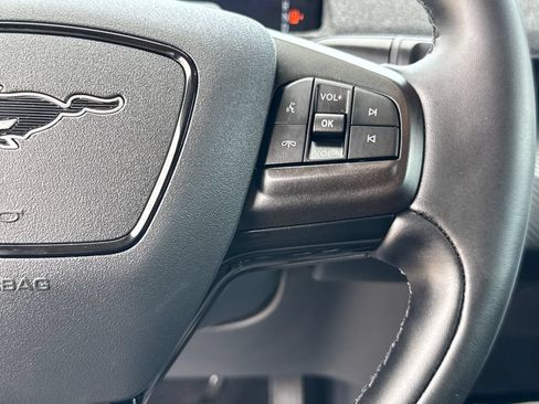 Used 2025 Ford Mustang Mach-E Premium RWD image 17