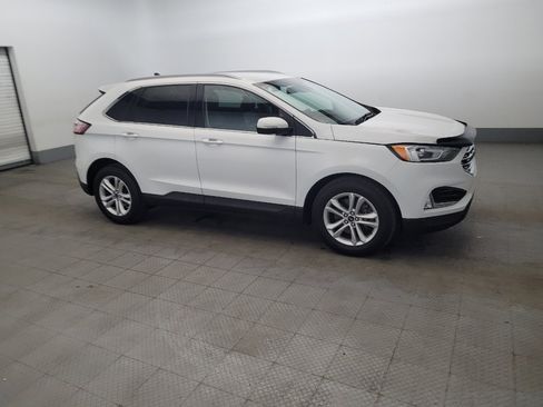 Used 2020 Ford Edge SEL w/ Cold Weather Package AWD/4WD image 11