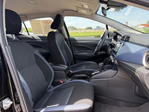 Used 2025 Nissan Versa SV FWD image 25
