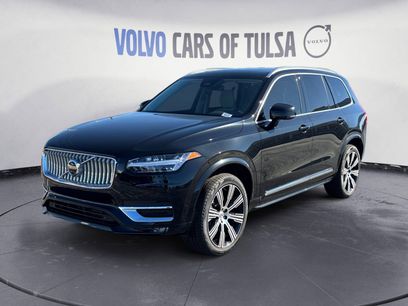 New 2025 Volvo XC90 B5 Plus w/ Protection Package Premier