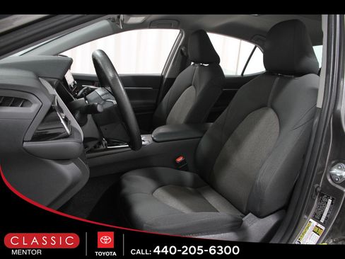 Certified 2023 Toyota Camry LE image 5
