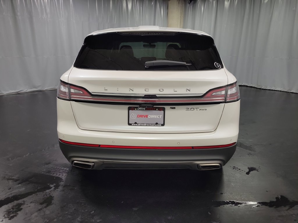 Used 2019 Lincoln Nautilus Select AWD/4WD image 7