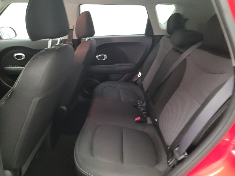 Used 2017 Kia Soul + w/ Designer's Package FWD image 18