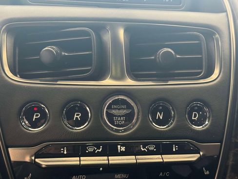 Used 2019 Aston Martin DBS Superleggera RWD image 27